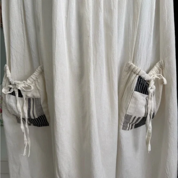 The Pyramid Collection Cream Tie Sleeve Midi Sundress 1x - Picture 4 of 8